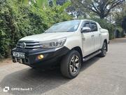 Toyota Hilux 2020 White for sale