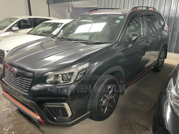 Subaru Forester Premium AWD 2019 Gray
