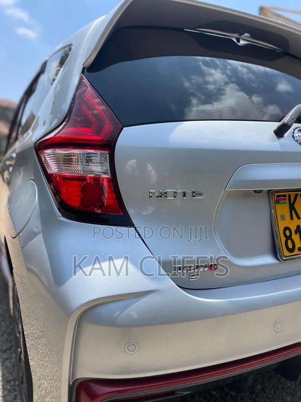 Nissan Note 2017 Silver