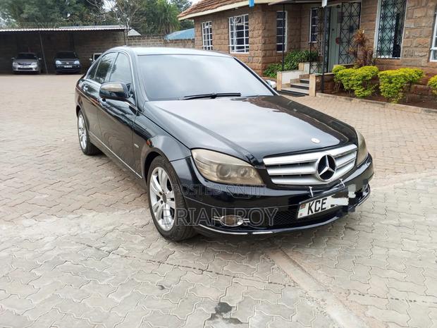 Mercedes-Benz C220 2013 Black
