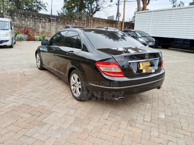 Mercedes-Benz C220 2013 Black