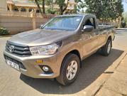 Toyota Hilux 2021 Gray for sale