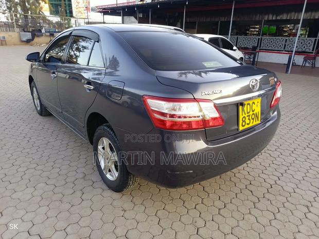 Toyota Premio 2014 Gray