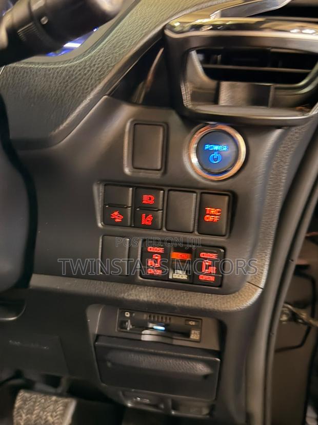 Toyota Voxy Hybrid ZS 2WD 7-Seater 2019 Black