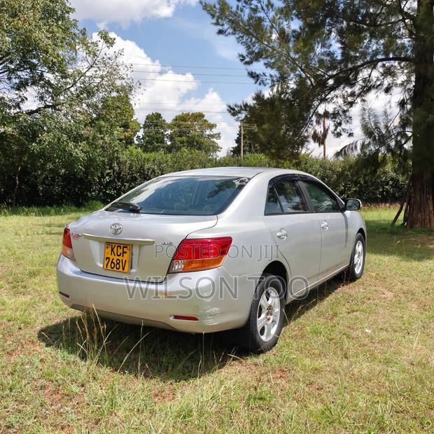 Toyota Allion 2010 Silver