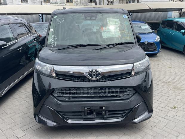 Toyota Tank 1.0 FWD 2019 Black