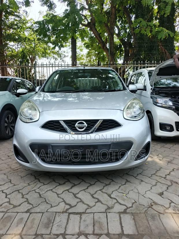 Nissan March 2019 Silver