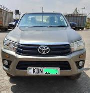 Toyota Hilux 2023 Gray for sale