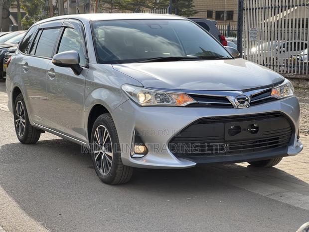 Toyota Corolla Fielder 1.5 Petrol AWD 2020 Silver