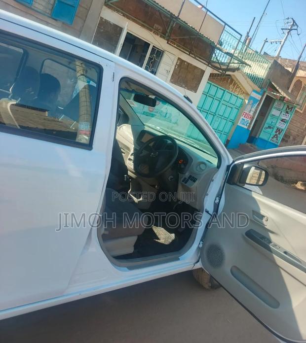 Daihatsu Mira 2014 Blue