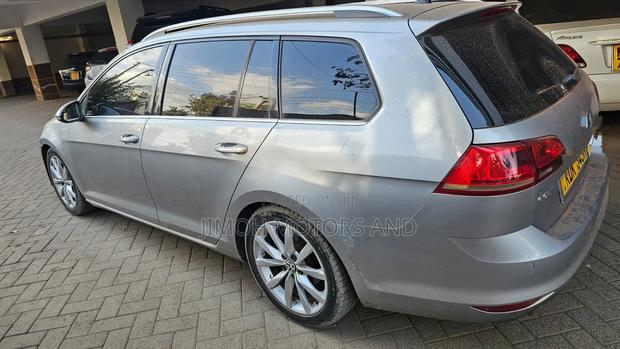 Volkswagen Golf 2016 Gray