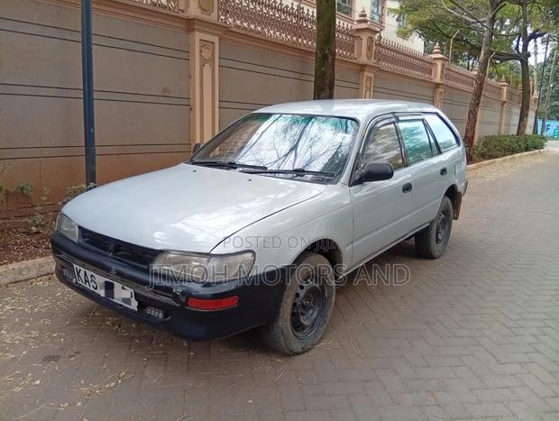 Toyota Corolla 1998 Gray