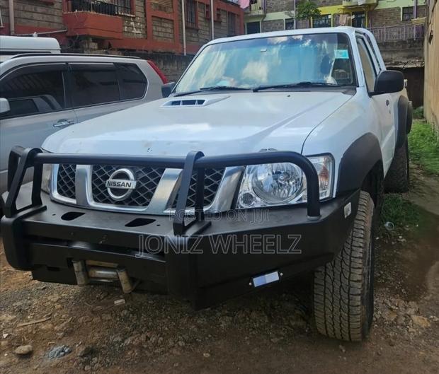 Nissan Patrol 2016 White