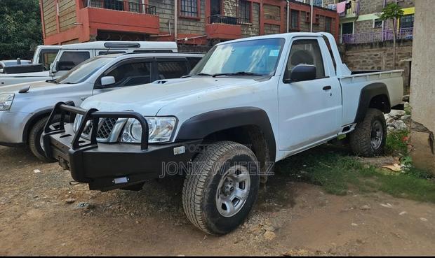 Nissan Patrol 2016 White