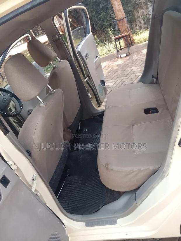 Daihatsu Mira 2012 Yellow