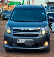 Toyota Noah 2008 Gray for sale