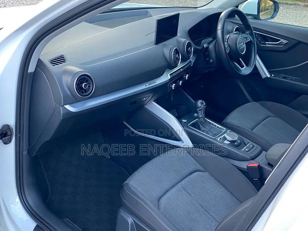Audi Q2 2019 White