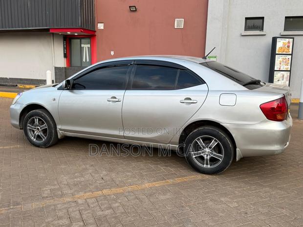 Toyota Allion 2004 Gray