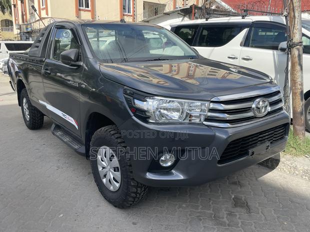 Toyota Hilux Revo Single Cab Deisel 2.4 RWD 2019 Gray