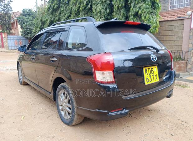 Toyota Corolla Fielder 2014 Black