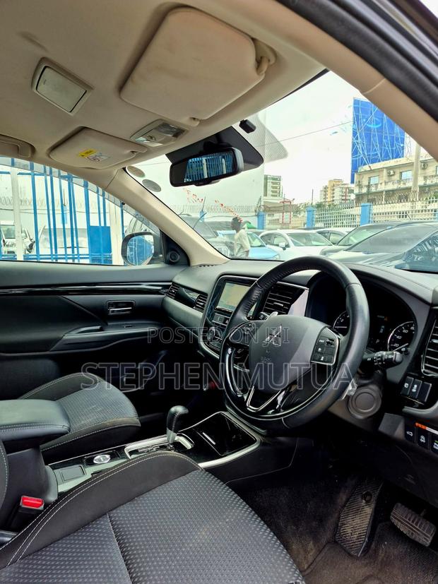 Mitsubishi Outlander 2018 Black