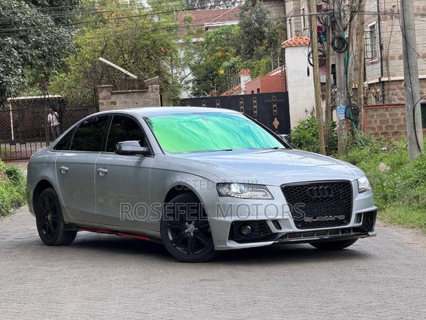 Audi A4 2.0T Premium Quattro 2011 Silver