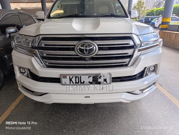 Toyota Land Cruiser 2015 Pearl