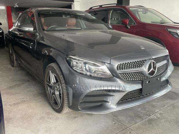 Mercedes-Benz C200 2020 Gray