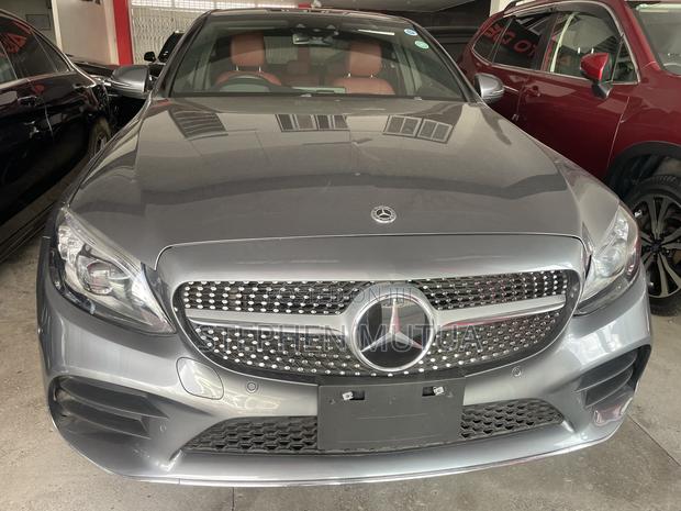 Mercedes-Benz C200 2020 Gray