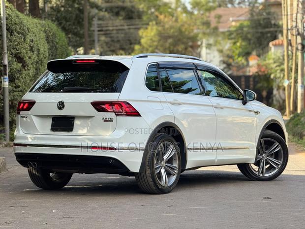 Volkswagen Tiguan 2019 White