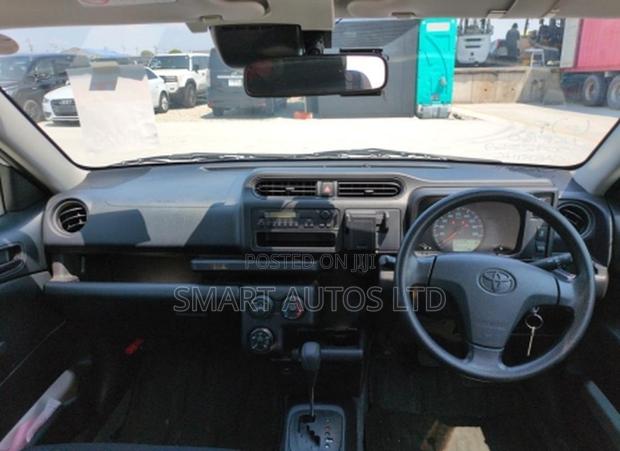 Toyota Probox 2019