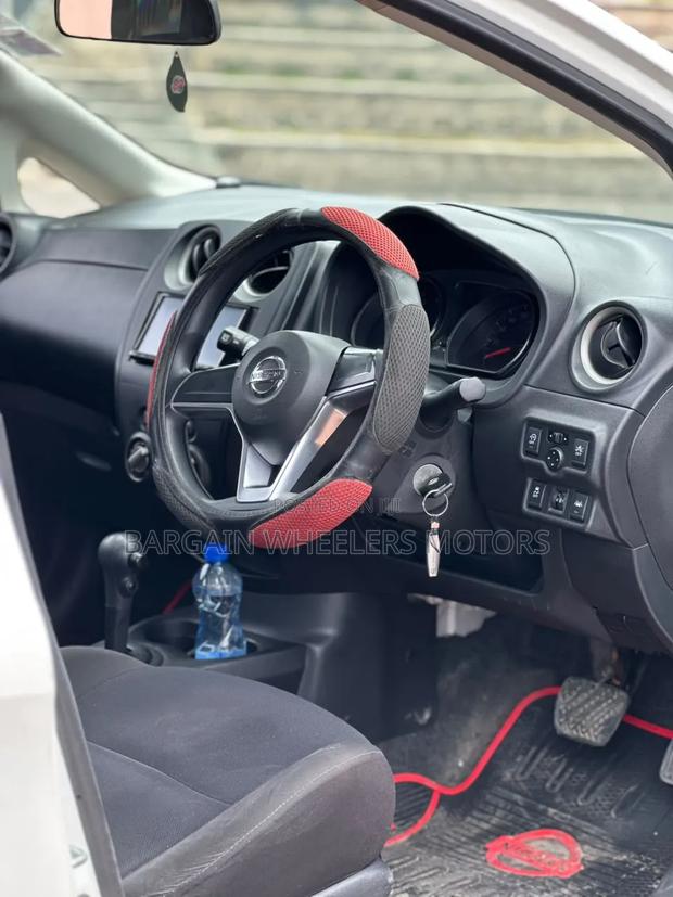 Nissan Note 2017 Silver