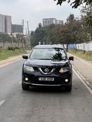 Nissan X-Trail 2.0 Petrol AWD 2017 Black for sale