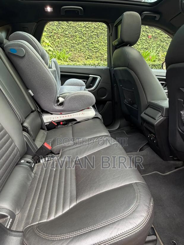 Land Rover Discovery Sport 2016 Red