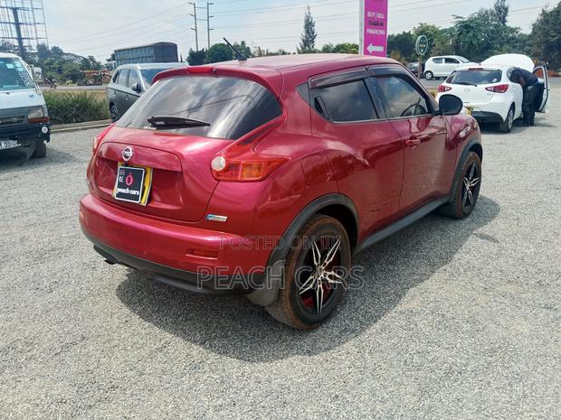 Nissan Juke S 2011 Red