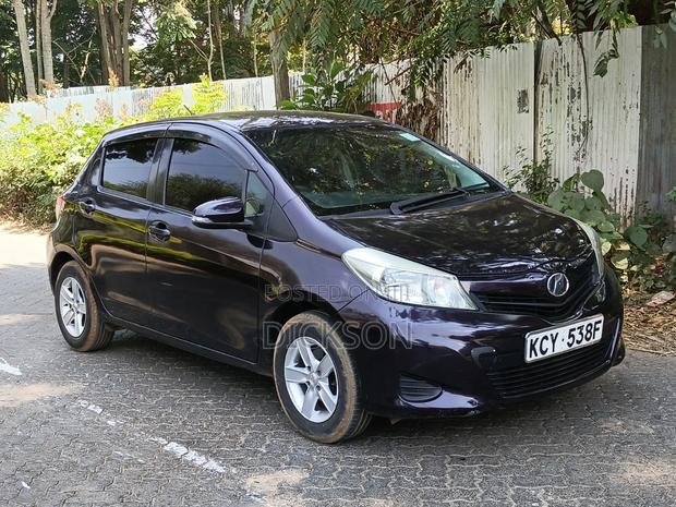 Toyota Vitz 2013 Purple