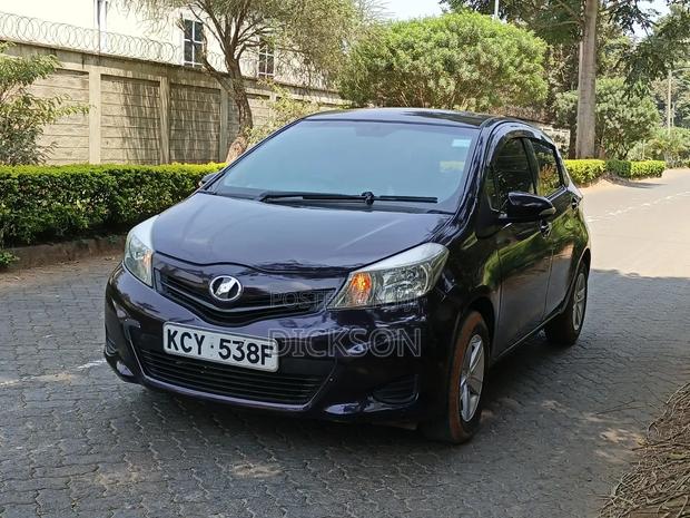 Toyota Vitz 2013 Purple