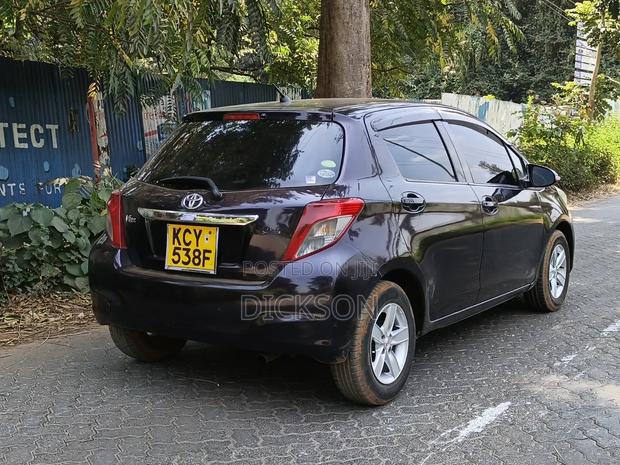 Toyota Vitz 2013 Purple