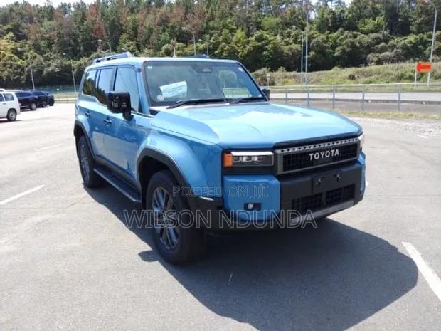 Toyota Land Cruiser Prado 2025 Blue