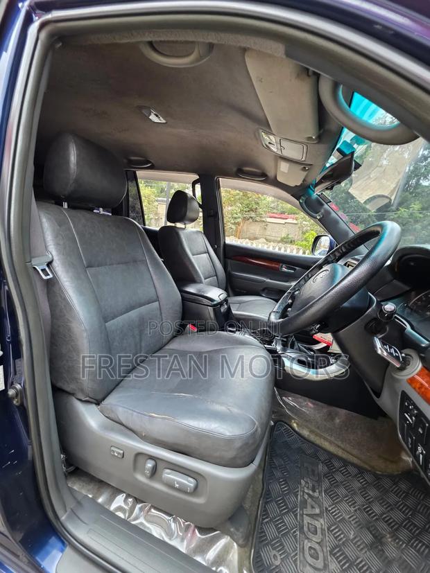 Toyota Land Cruiser Prado 2007 Blue