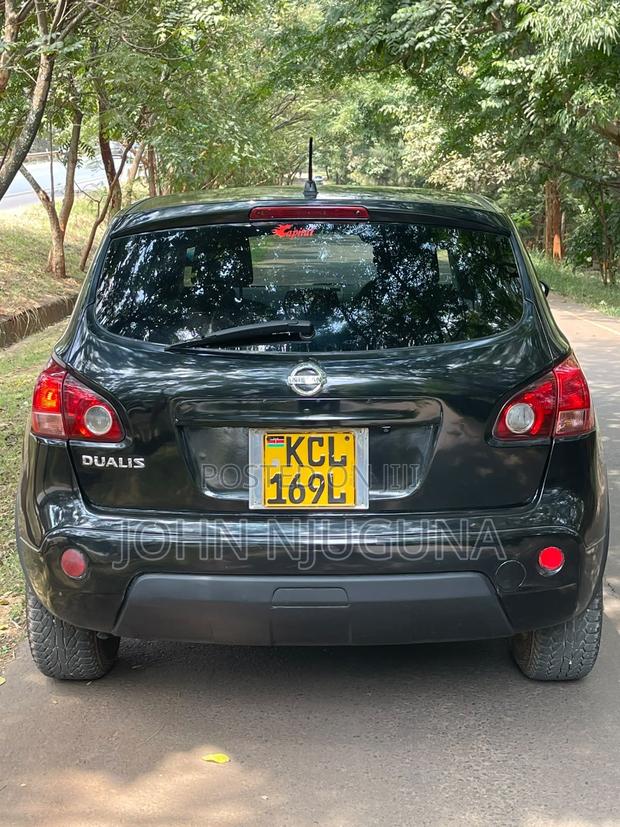 Nissan Dualis 2011 Black
