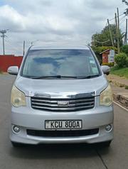 Toyota Noah 2012 Silver for sale