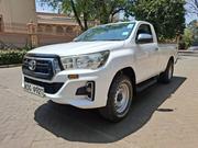 Toyota Hilux 2017 Off white for sale