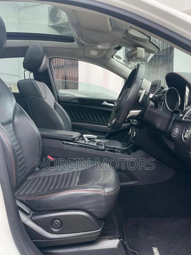 Mercedes-Benz GLE-Class 2019 Teal