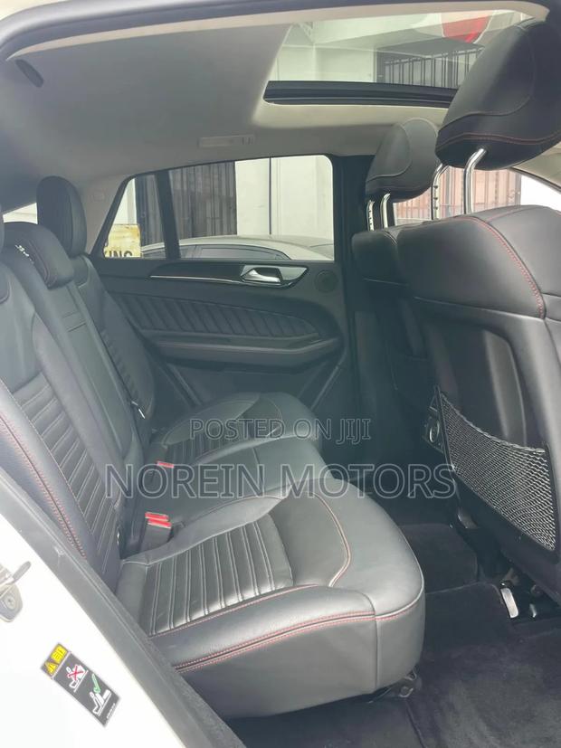 Mercedes-Benz GLE-Class 2019 Teal