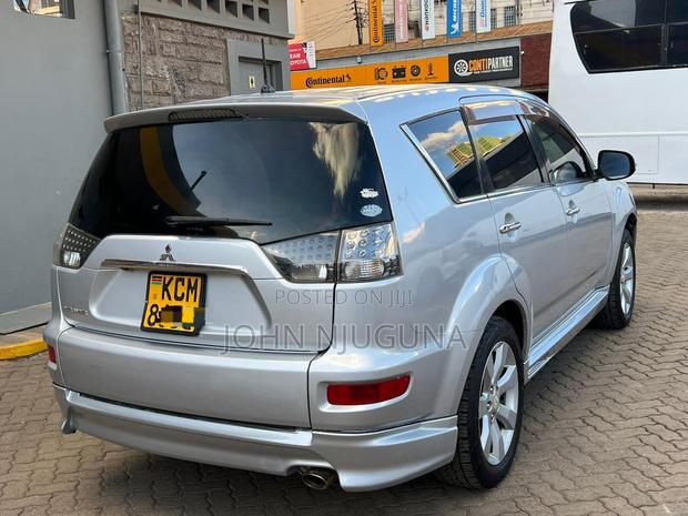 Mitsubishi Outlander 2013 Silver