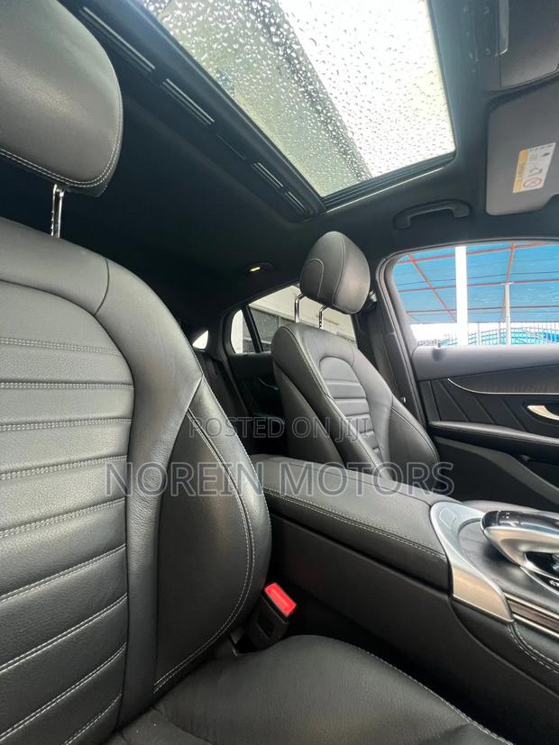 Mercedes-Benz GLC-Class 2019 Teal
