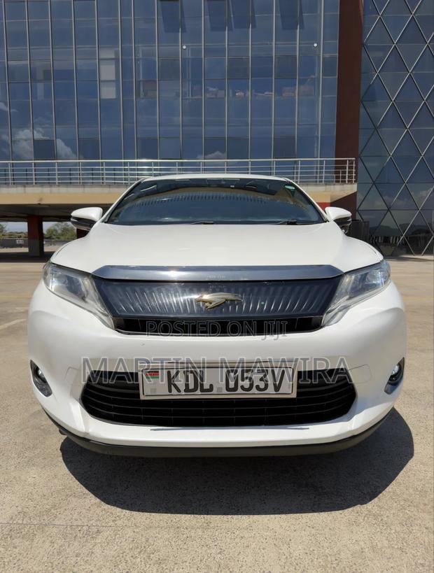 Toyota Harrier 2016 White