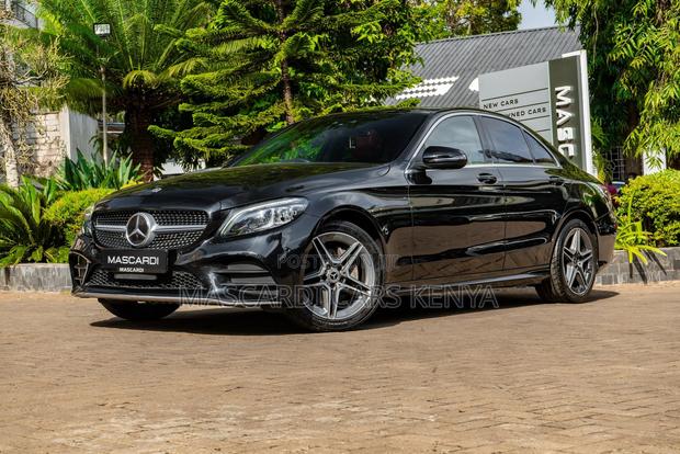 Mercedes-Benz C200 2019 Black