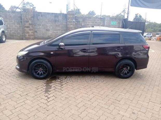 Toyota Wish 2010 Maroon